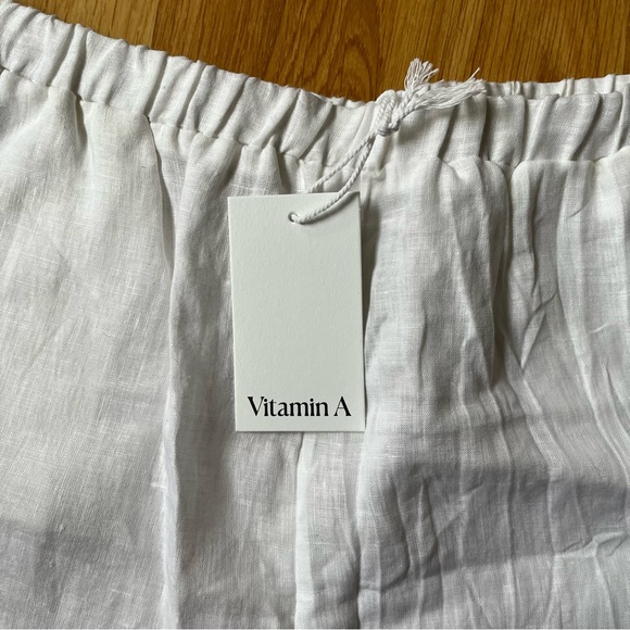 Vitamin a super cute romper Playa white linen NWT LARGE jumpsuit cover up - Picture 5 of 5